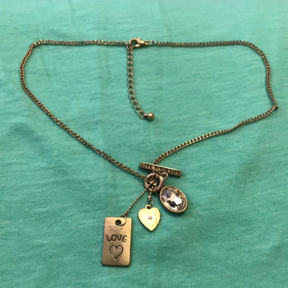 🎀Bronze fashion necklace w/ charms